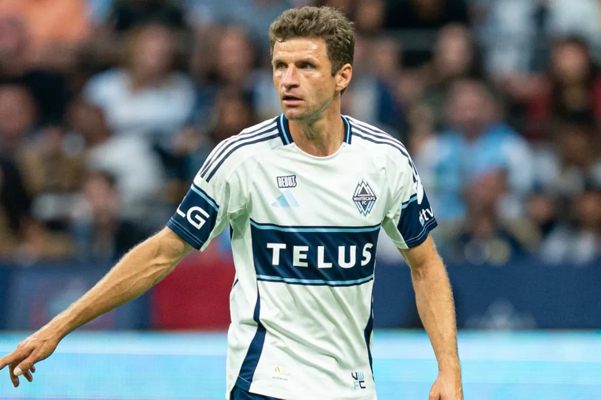 OFFIZIELL BESCHLOSSENE SACHE! Thomas Müller lässt Bayern-Rückkehr platzen: Legende verlängert Kanada-Vertrag – München schaut in die Röhre!