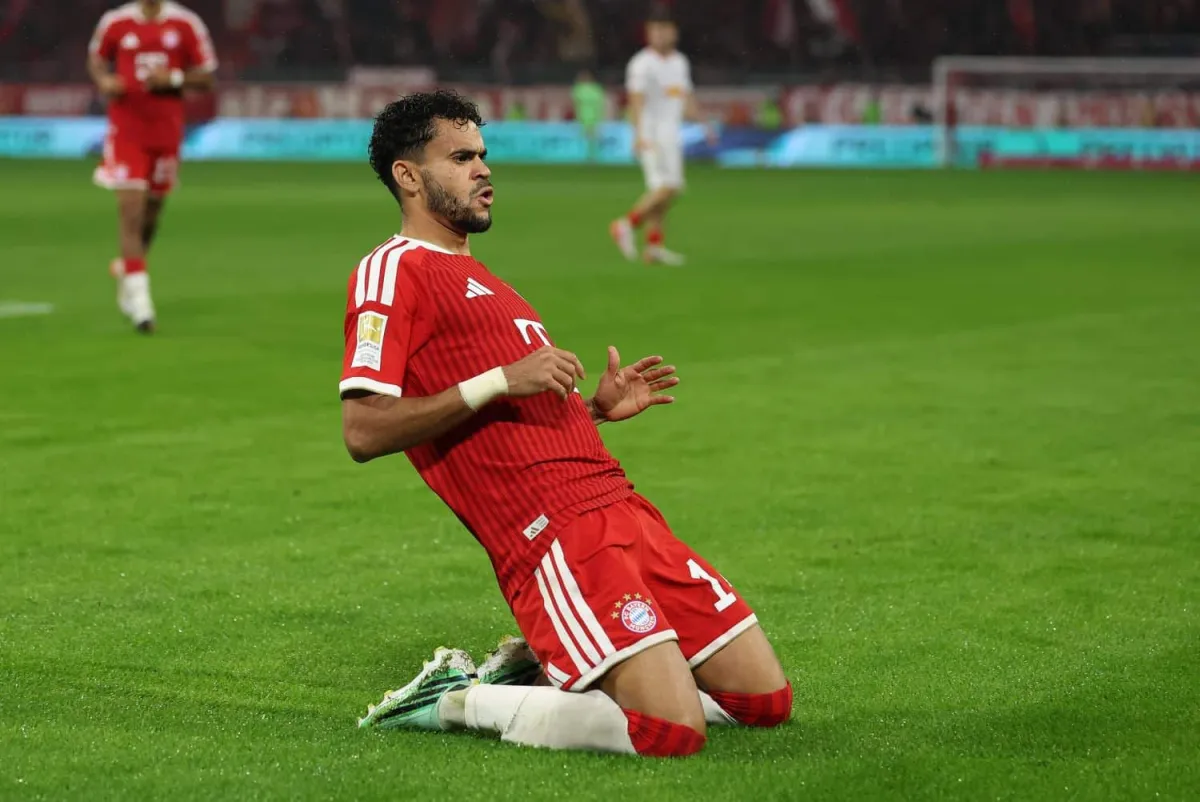 EBERLS GEHEIM-WAFFE ZÜNDET DIE ARSENAL-GRANATE! Nach Olises Skandal-Sperre: Luis Díaz wird zur bayerischen Abrissbirne ernannt – LONDON WIRD VOR LUCHO ZITTERN!